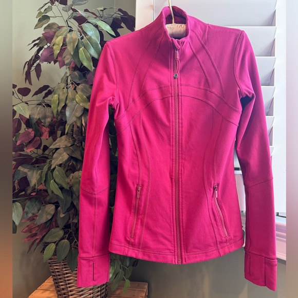 Lululemon Define Jacket - size 6 - Picture 1 of 6
